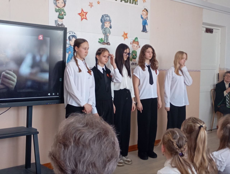Конкурс патриотической песни.